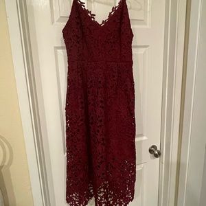 Astr the label maroon lace dress